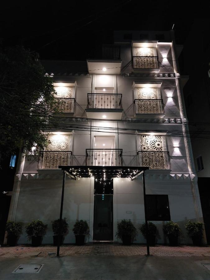 Chippy Residency Hotel Chennai Exterior photo